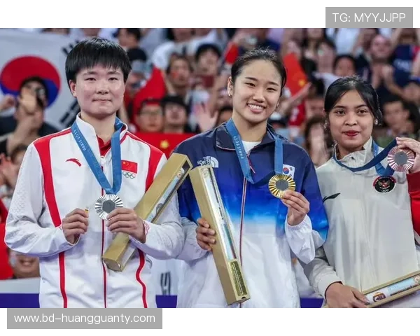 何冰娇每天喝的水都比我的工资贵