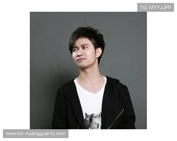 仲满够酷 赛场上像战神 下场就爱吃泡面？