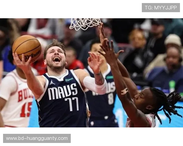 东契奇挡拆效率胜库里关键回合更掌控